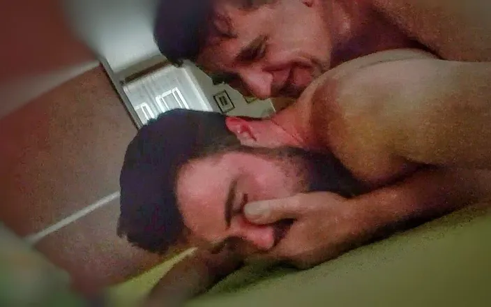 Bisexual love: When the Wife Is on a Business Trip