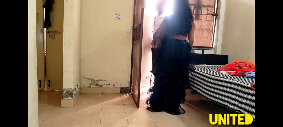 UnitedCourse31: Nově manželské páry první Karva Chauth Překvapení, Desi Hot Bhabhi...