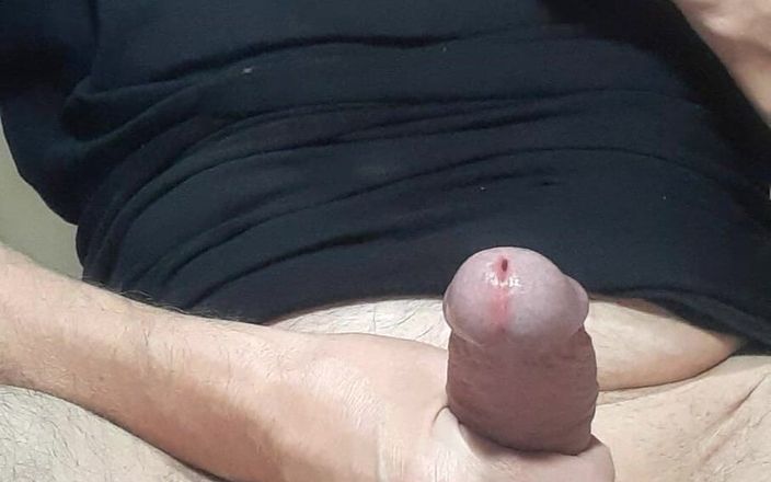 Big uncut hard cock: Fuente corrida gran carga cum sin enormes bolas grandes
