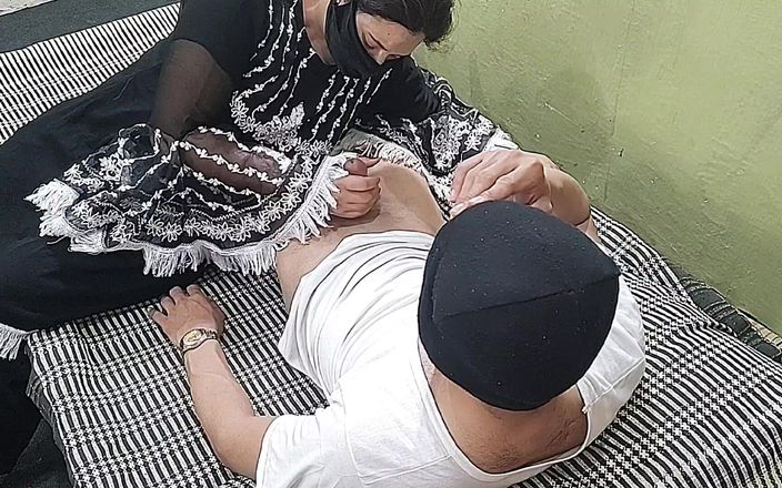 Gullnazkhan: Бхабхи застукали возбужденного брата за мастурбацией, ясное хинди аудио