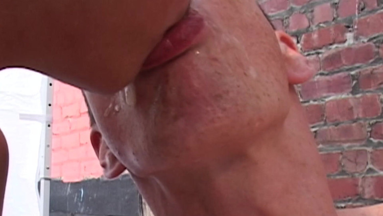 SEXUAL SIN GAY: Adegan tangkapan dubur 1 trio kembar menghisap zakar antara satu sama...