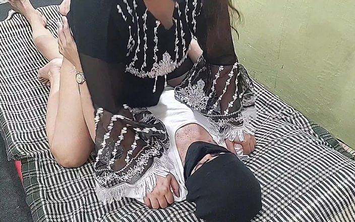 Gullnazkhan: Desi Bhabhi Ki Chudai Dever Ni Chut Phar Di