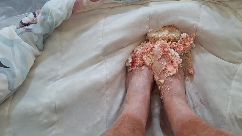 Victoria Lecherri: Для Моих Любителей Игр Ступни И Еды!