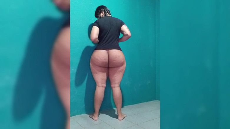 Sissy sapeca studio: Sua bunda pode caber todo o meu grande pau preto...