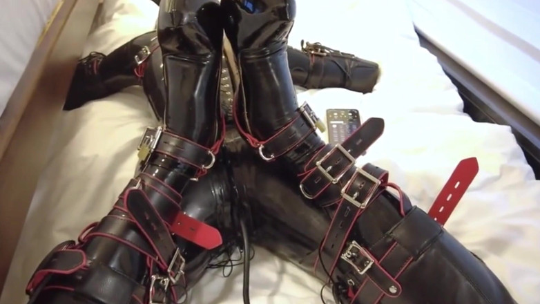 Aisan girl bondage: Mz12 - Latex-bound Puppy Vibrates to Reach Orgasm