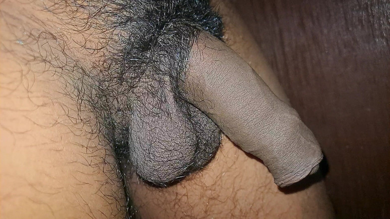 Desi Porn India 2: Nou videoclip sexy cu masturbare cu băiat indian.