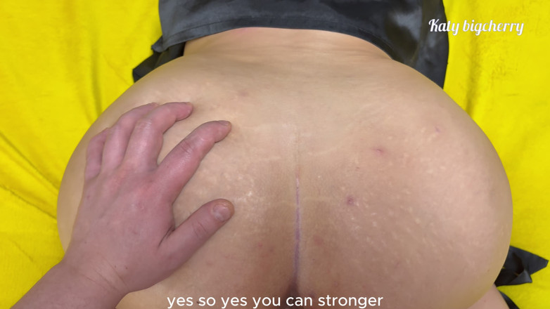 Katybigcherry: "Kamu ngeliat aku bugil, bugil sekarang juga!" - katybigcherry si ibu...