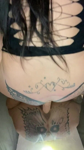 MzKiTTy91: Pawg wife bouncing on 12 inch monster cock