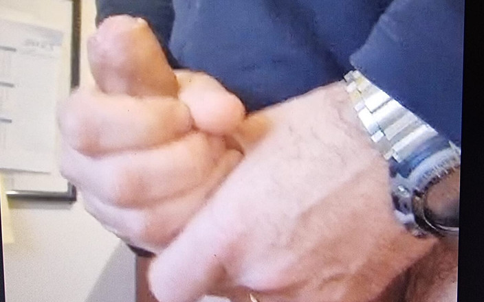 Jordance: Grote lul klaarkomen erg groot geschoten