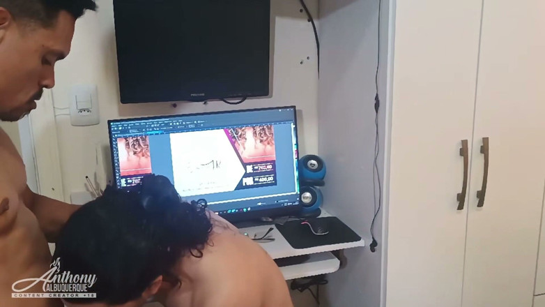 anthony albuqurque: A Hot Young Guy Hit Me up on the Hookup...