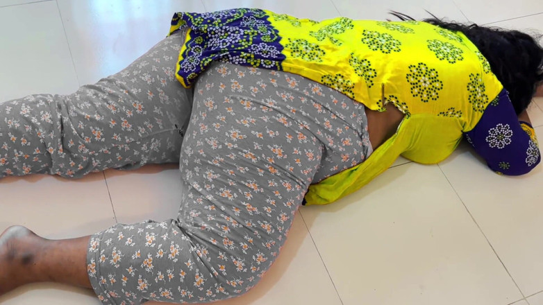 Aria Mia: Moti gand vali studentessa ki sat kiya kand?