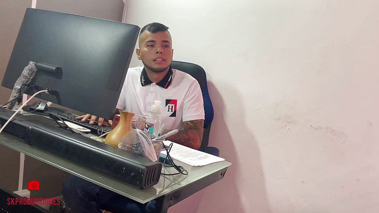 SaritaHott: Kepala Perusahaan Mengambil Karyawan Baru untuk Bisa Memberikan Jabatan Administrasi...