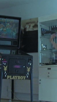 Chessie Kay Pinball за кулисами, видео