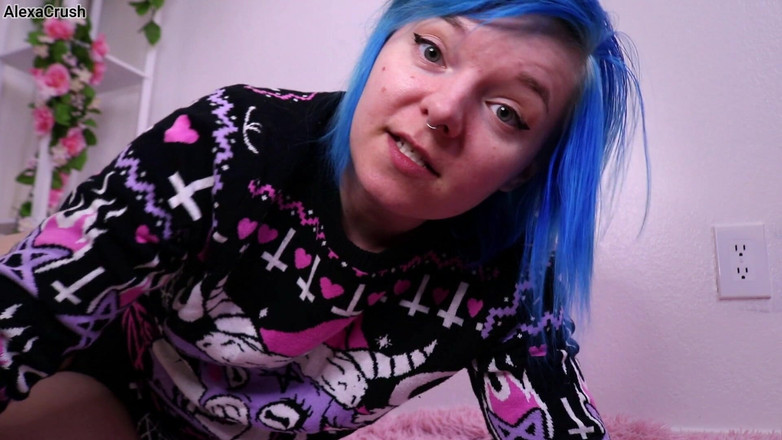 AlexaCrush: 嫉妒的女友给你一个方便