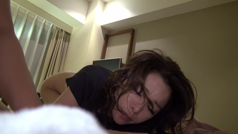 Strix: T-back - wanita matang bertetek besar awak akan mahu... 11