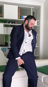 Fer Turns His Alpha Macho Boss in His Lover