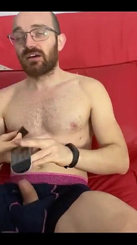 Seks pulang dengan suami - blowjob amatur dan orgasme pasangan Sepanyol