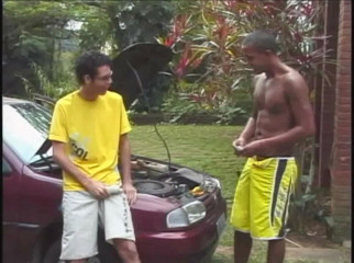 Discret Cruising sex: Young ebony twink fucked by his fried in exhib cruising