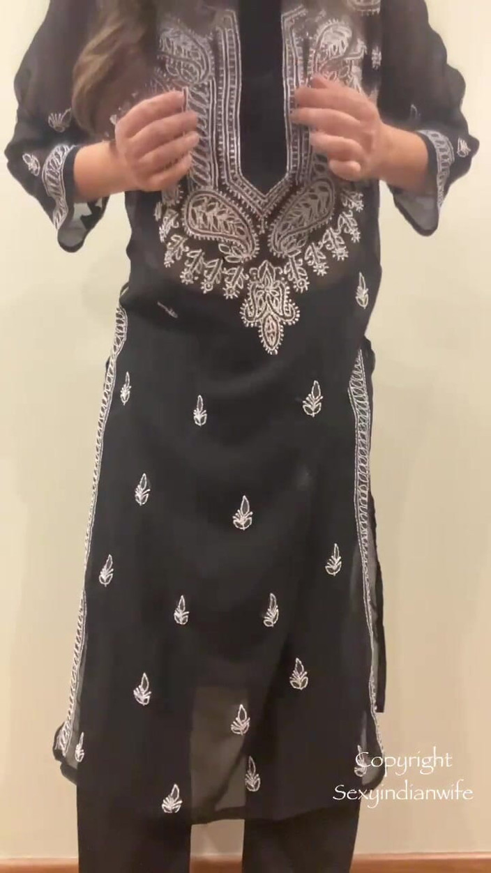 Sexyindianwife: Indische milf plaagt lerares