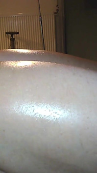 Crossed legs calves shake in first person