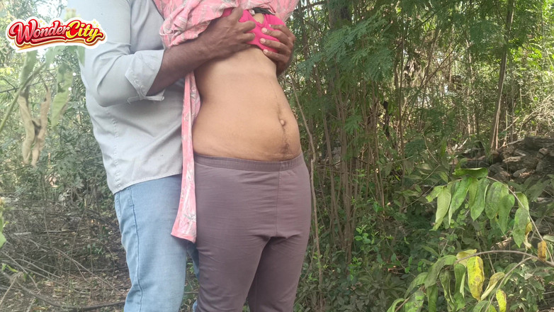 Inba: Nečekané sexy okamžiky s nevlastní sestrou