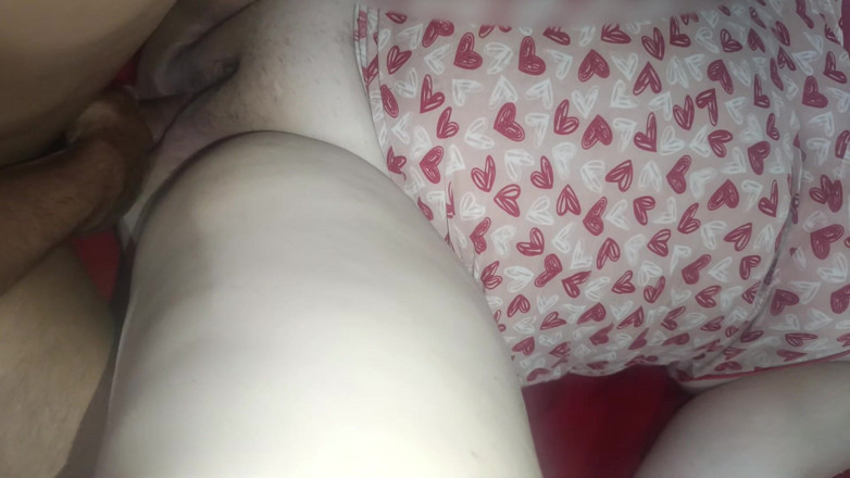 Cuckold Couple Swing: Soția albă căsătorită preferă BBC cu penis mari și umilește soțul...