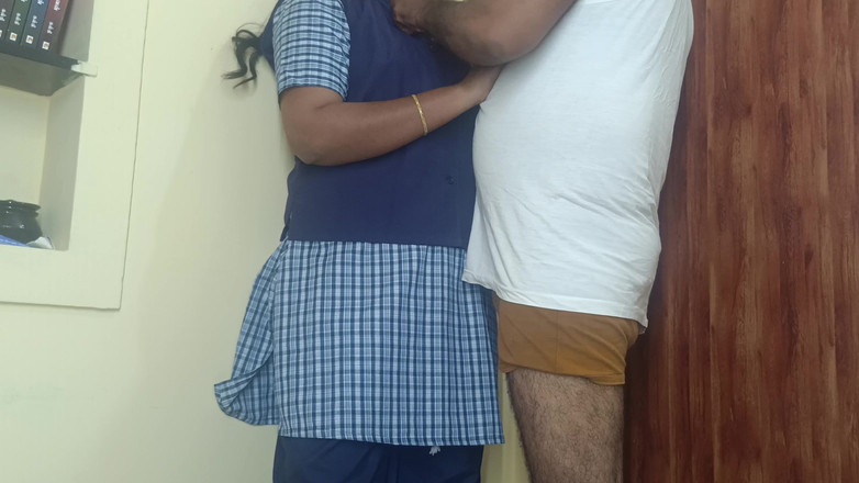 Magilmathi: Awek sekolah berkongkek dengan guru tusyen