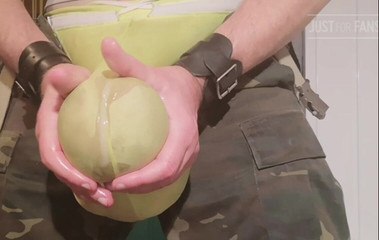 Monster_Meat_: Stříkání uvnitř Lycra Gear s mým xxxlarge masem