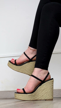 Collezione di scarpe: sandali zeppa piattaforma summer - dame olga