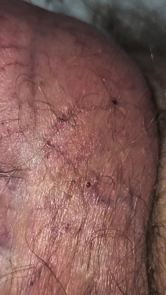 On Cloud 999: Юный член кончает повсюду