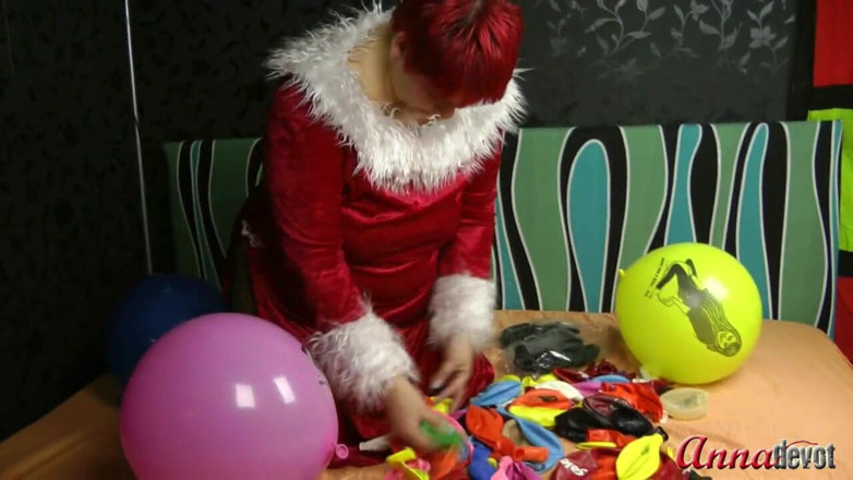 Anna Devot: Annadevot - Lots of balloons