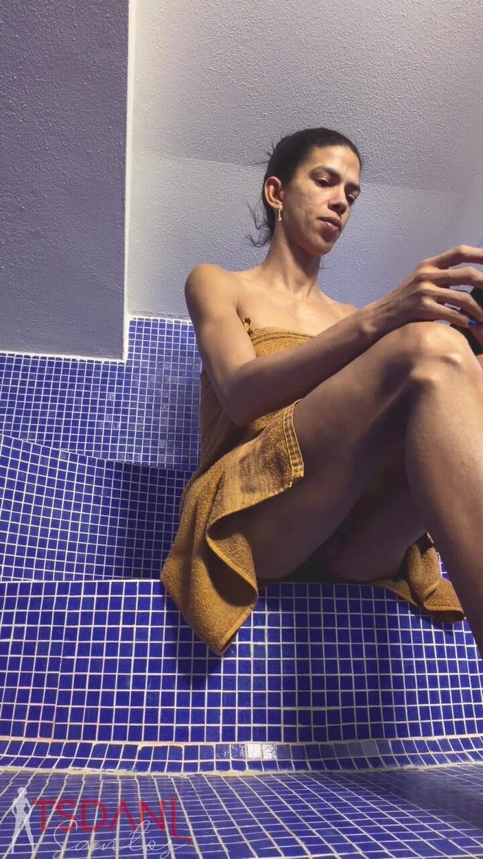 Tsdanisantos1: Sucha wanna, a ja trochę się rozpraszałem.