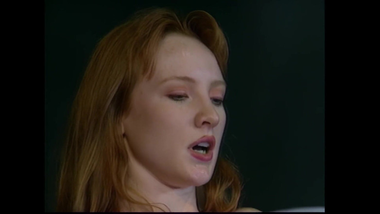 Galaxy Orgy: Deborah ráda nechává být tvrdě šukána v divokých orgiích