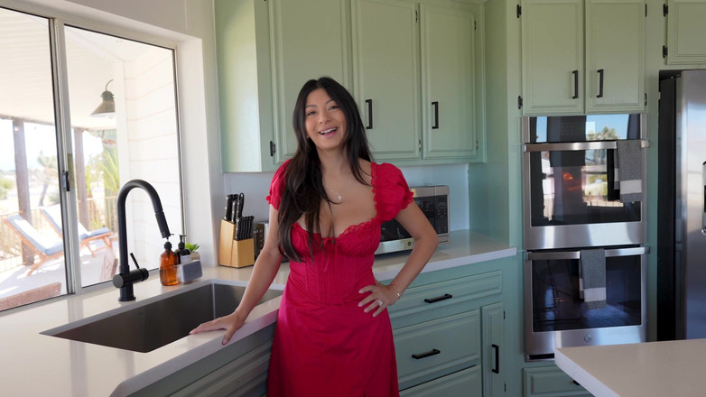 Lev Lieben: Chrześcijańska żona rucha przyrodniego brata męża - Cami Strella - Lev Lieben