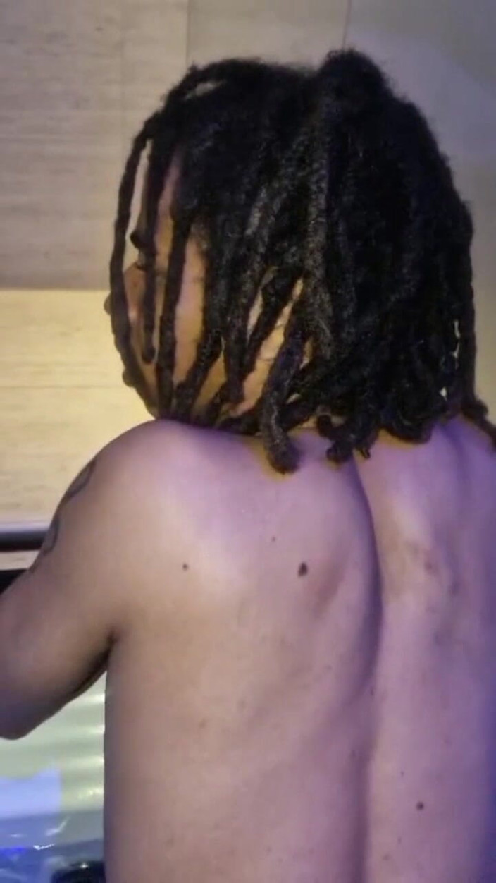 Gabes ftm: Am făcut sex la motel cu Rasta și i-am făcut sex