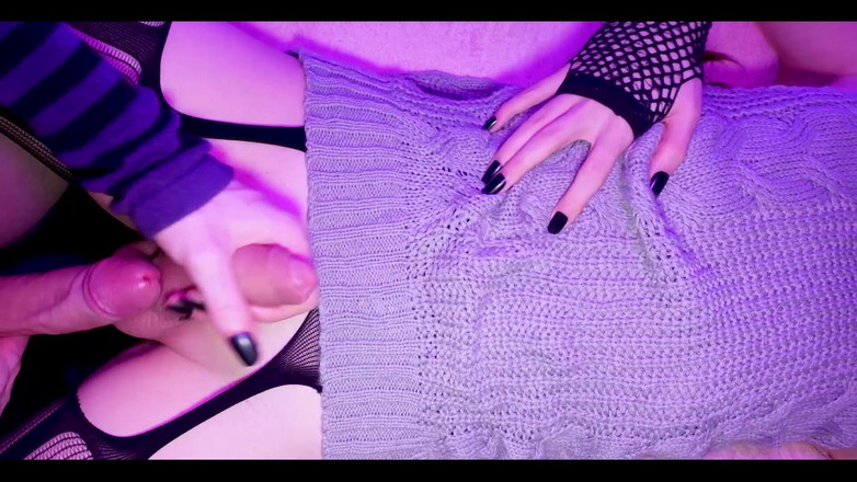 Trappybae: Fodendo Lala em Missionário 