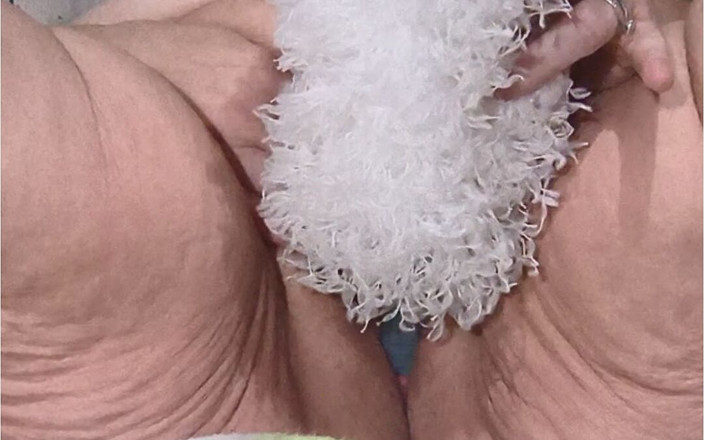 HerculesnVENUS: 그녀의 퍼지 쿠치를 펌핑 공주를 잡는 새아빠는 그가 무엇을 할거야?