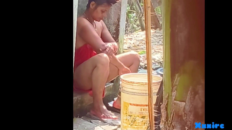 Xxxirc: Desi randi bhabhi, große möpse, große brust