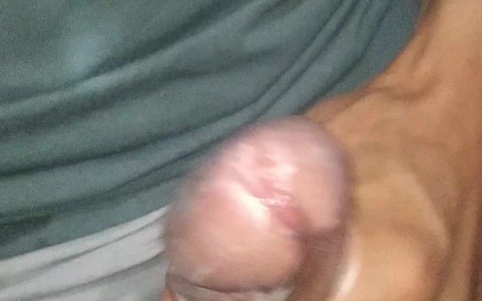 Naughty Cock: Krémový pták: Mrdka jako lubrikant pro druhý výstřik