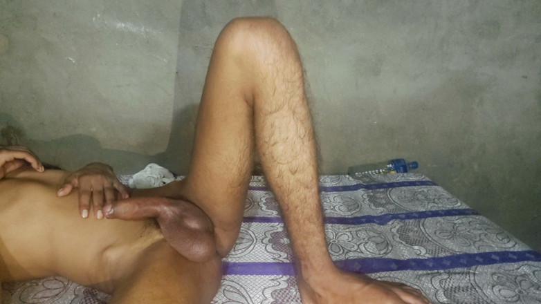 Damniraj: Desi quente cara tem sua bunda fodida por amigo com...