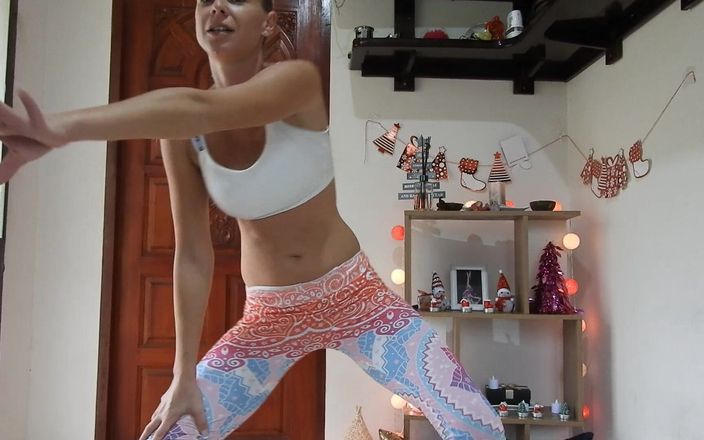 MissAnja_FH: Xtremely Sweatydance, Cum w Whitepanty