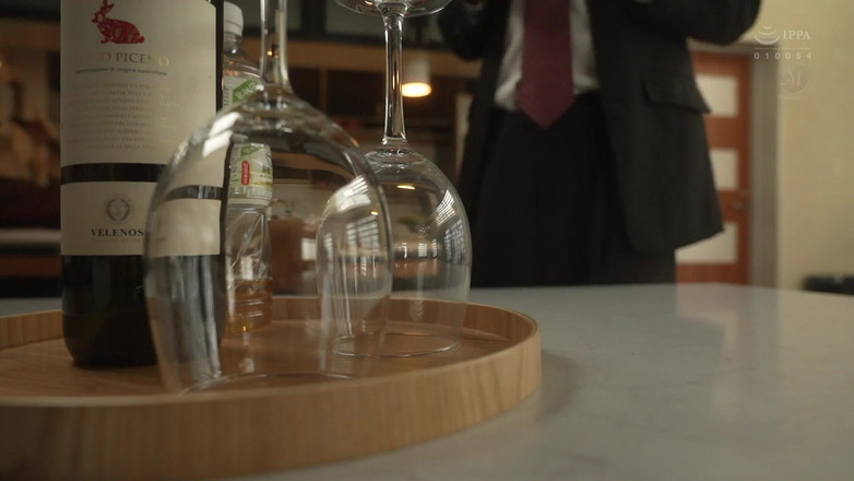 Hottie Paradise: I Fucked Her with a Total of 16 Creampies Without Pulling...