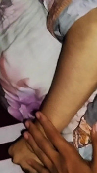 18 Bengálská sexy holka, Malá kundička a Mléčná horká prsa