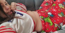 KinkyKatie: Pohodlné oblečení a dotýkání se sama sebe