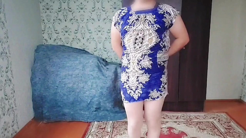 Kitty_Cross: Wspaniała Sissy w różowej koronie na Słonecznej Łące