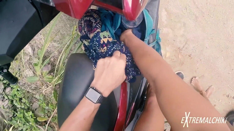 Extremalchiki: Outdoor parking twink fuck