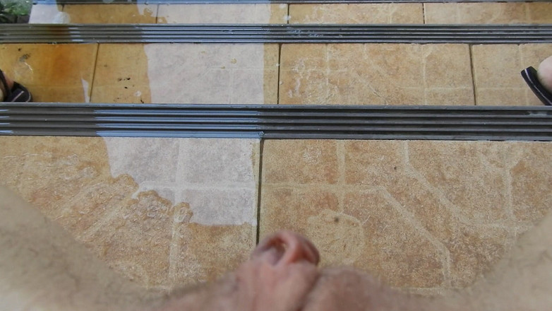 MissAnja_FH: Quick My Strongest Stream Pee on Stairs