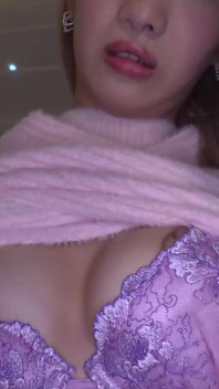 Aya Izumi. Lekuk tubuh aduhai, pesona tak berujung, dan senyuman yang bikin sange setiap adegan - bagian1