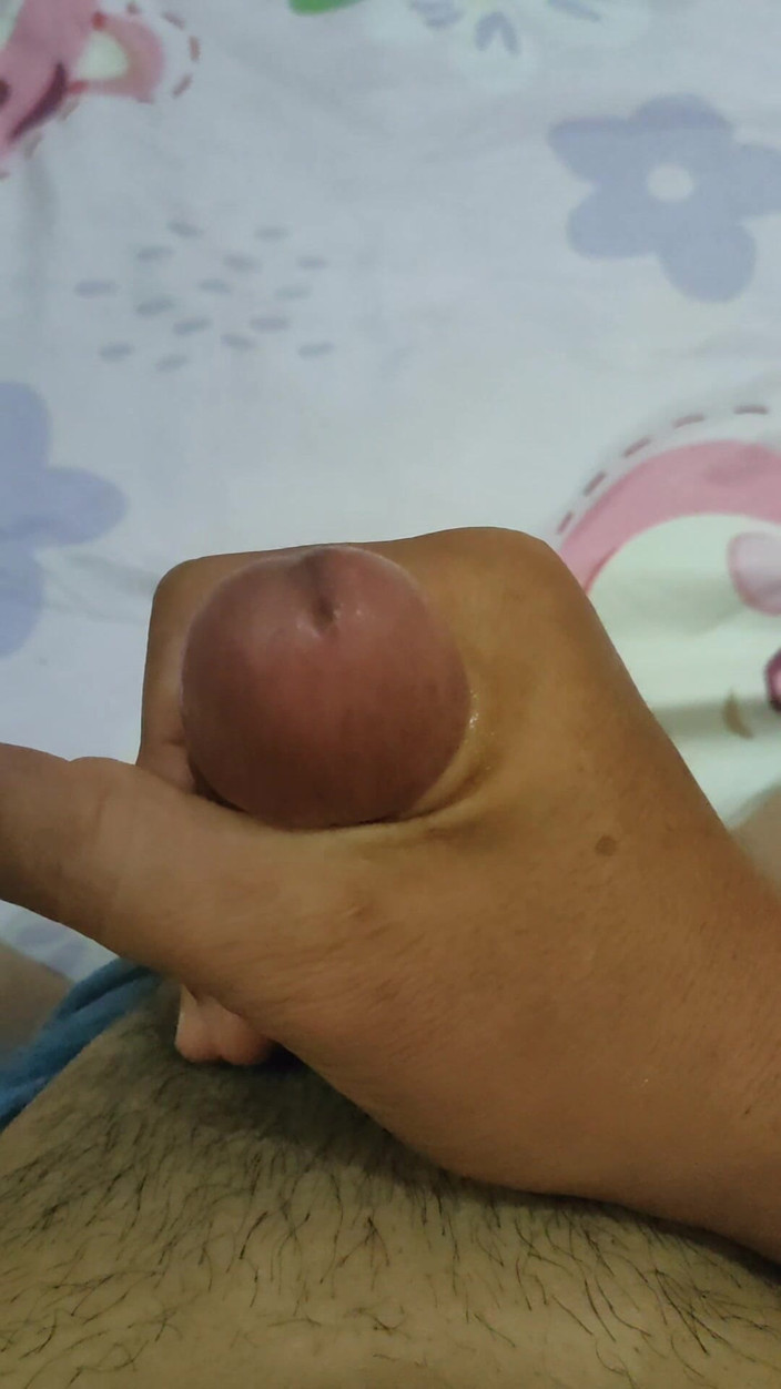 ArchAss: ¿Quién quiere chuparme la polla?