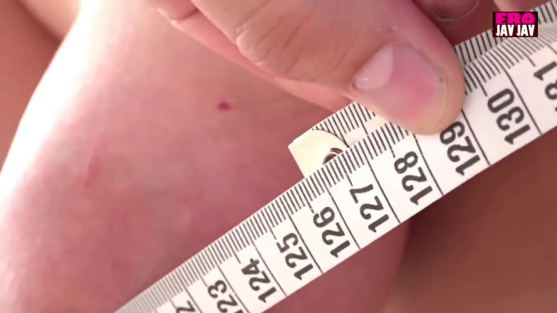 Eros-JavJav: デビュー戦の衝撃が爆発し、天野美尋が大胆で圧倒的な存在感を解き放つ